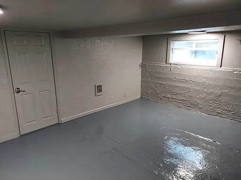 804 NW Polk Ave #C — Photo 7