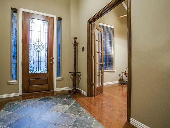3rd image of 5944 Dripping Springs Ct