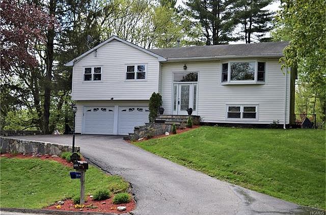 2nd image of 3574 Katrina Dr