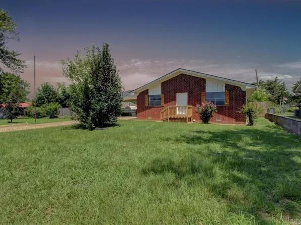 117 Shadybrook Dr, Morrilton, AR 72110