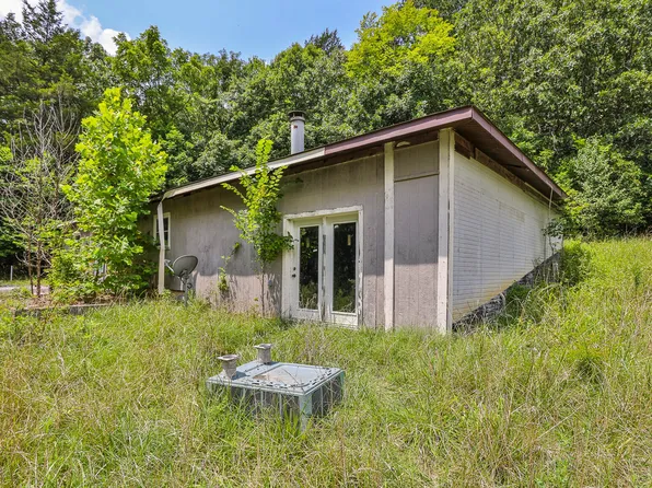 9693 E State Highway Dd, Strafford, MO 65757
