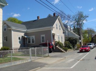 45 Cottage St, Bristol, RI 02809