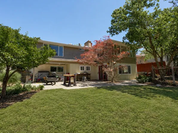 9676 S Mount Jordan Rd, Sandy, UT 84092