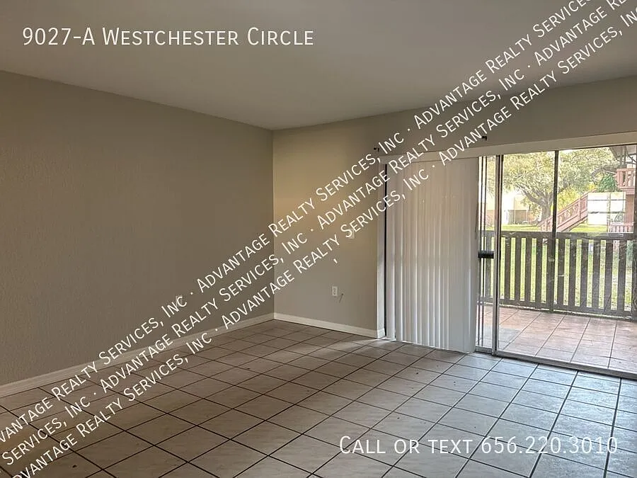 Westchester Manor Condos — Photo 4