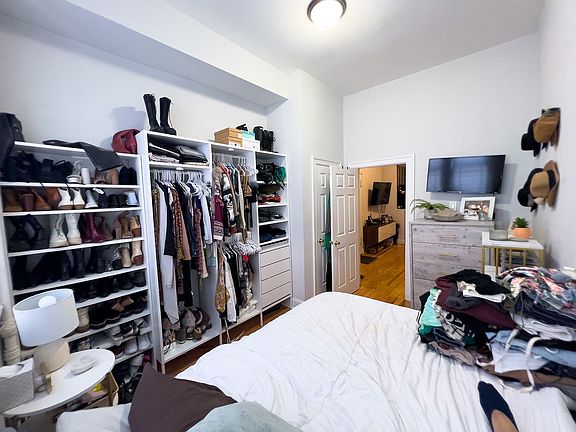 2nd image of 71 Thompson St Unit 1