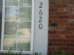 2620 N Hillcrest St, Wichita, KS 67220