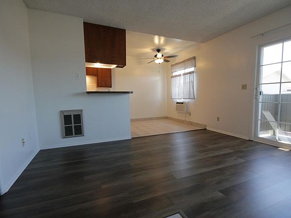 3rd image of 15505 Woodruff Ave #14