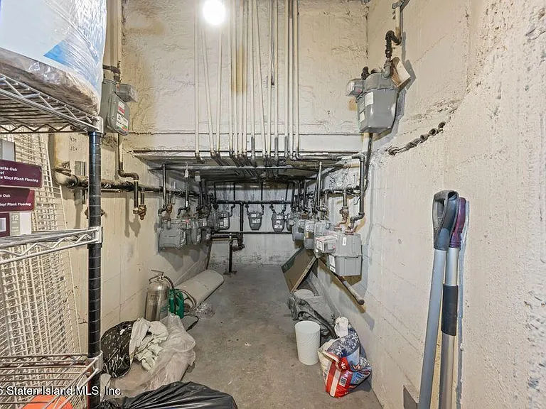 37 Avon Pl #4C — Photo 42
