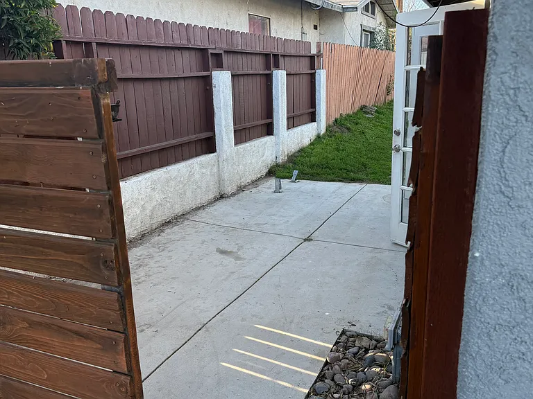 33041 Case St #2 — Photo 4