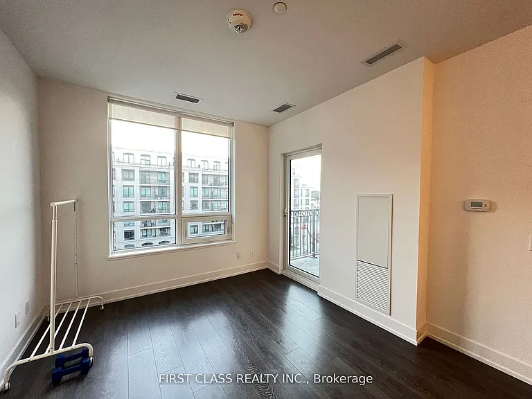 278 Buchanan Dr #727E — Photo 6