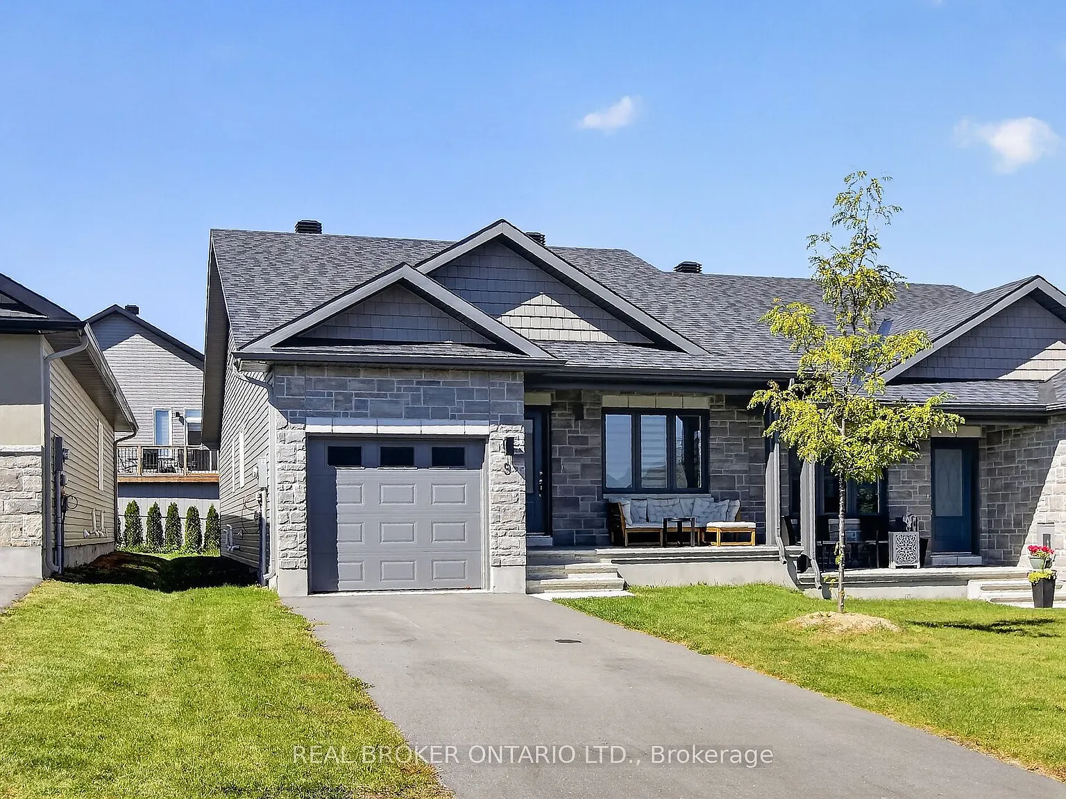 2 bed, $2,500 — Photo 1
