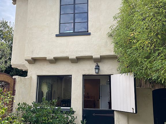 2nd image of 1018 Broncho Rd