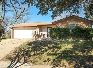 1701 Cottonwood St, Arlington, TX 76014