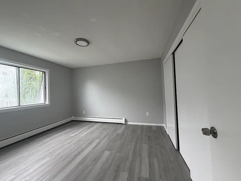 15 Judith Ln #2D — Photo 7