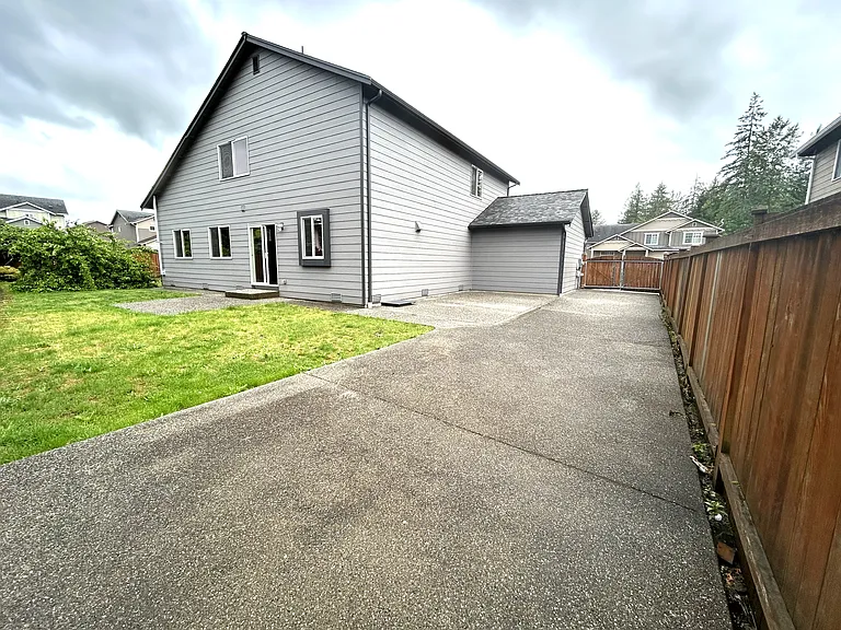 8127 178th Pl NE — Photo 24