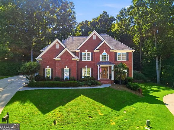 2nd image of 803 Rocky Ridge Ct