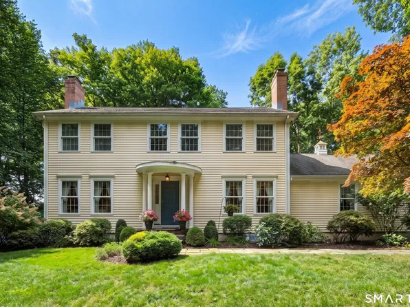 16 Jonathan Drive, Roxbury, CT 06783