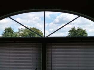 401 Emperor Ln, Herrin, IL 62948