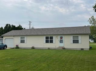 9387 E Wawasee Cir S, Cromwell, IN 46732