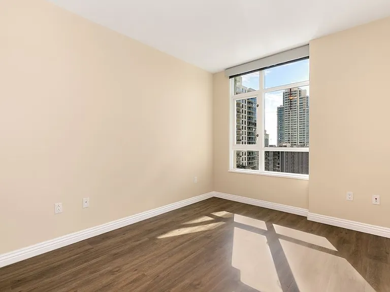850 Beech St #1203 — Photo 14