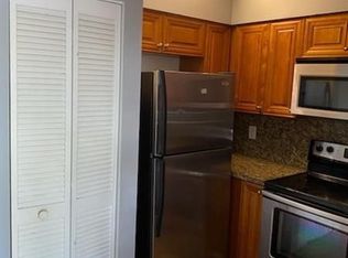 8702 NW 38th Dr APT 1, Coral Springs, FL 33065
