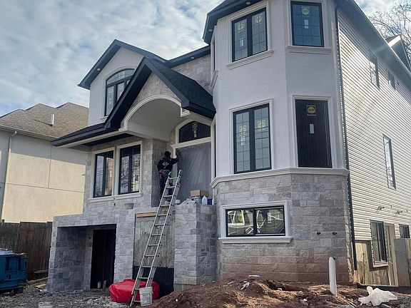 2nd image of 36 Mosely Ave