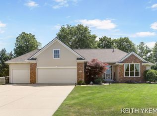 6032 Lytham Ct, Hudsonville, MI 49426