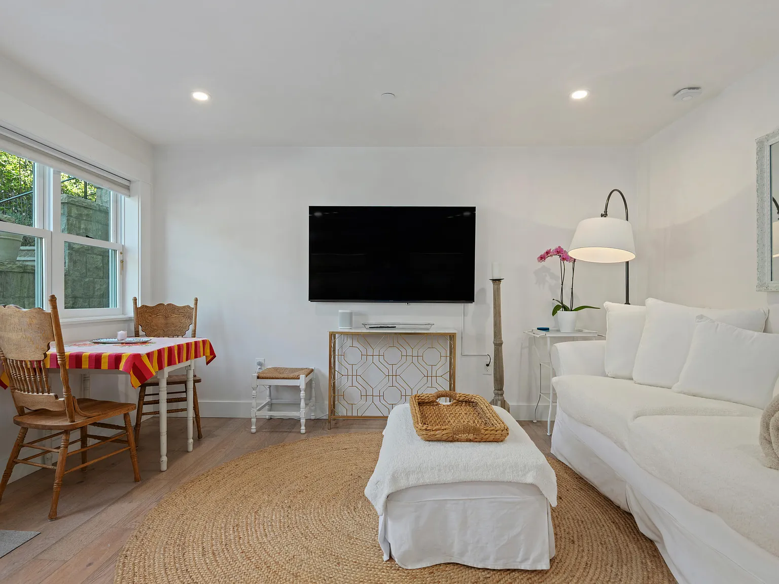 1 bed, $4,300 — Photo 3