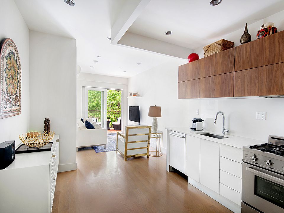 1st image of 131 W 122nd St #2B