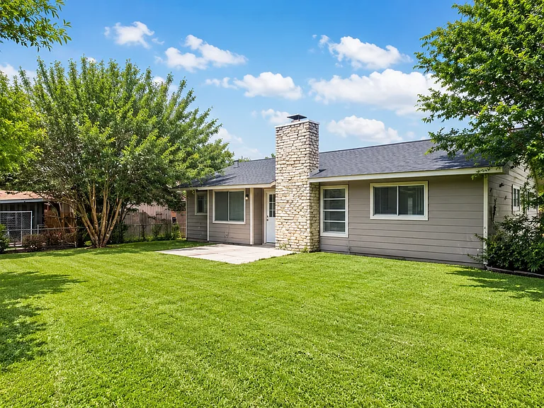 4306 Limpio St — Photo 17
