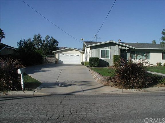 2nd image of 34010 Mariposa St