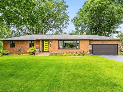 195 Locust Hill Dr, Rochester, NY, 14618