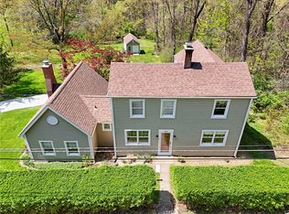 569 Dorseyville Rd, Pittsburgh, PA 15238
