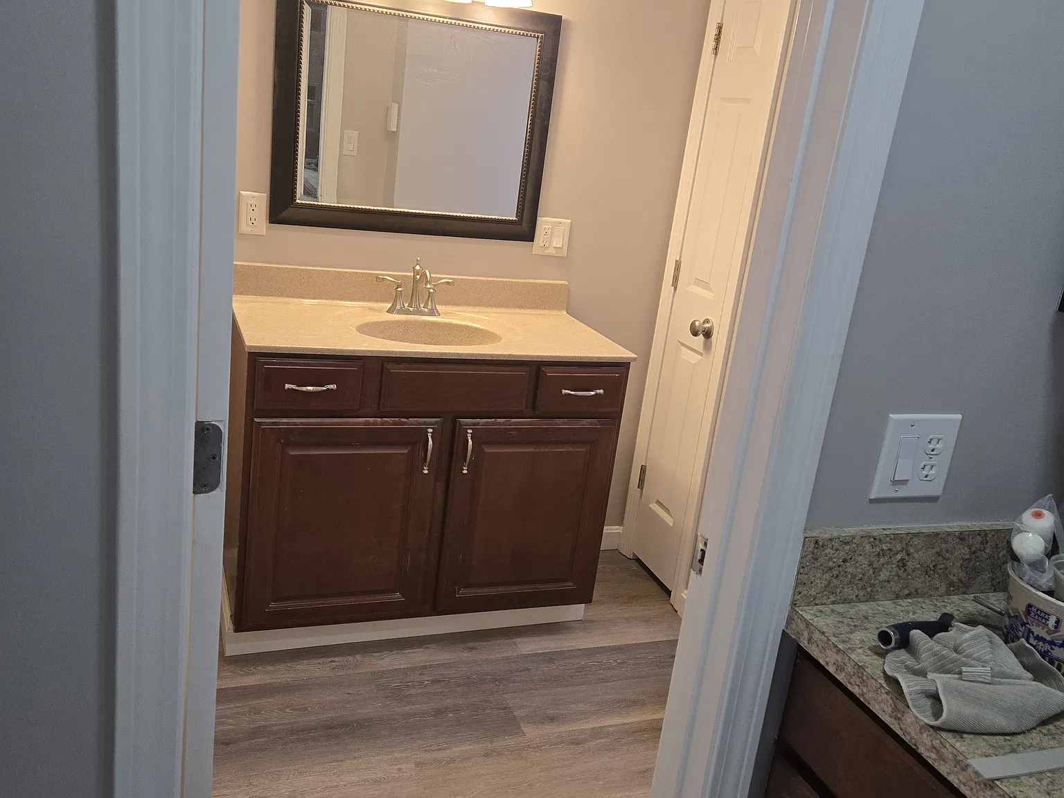 3 bed, 1200 sqft, $2,300 — Photo 3