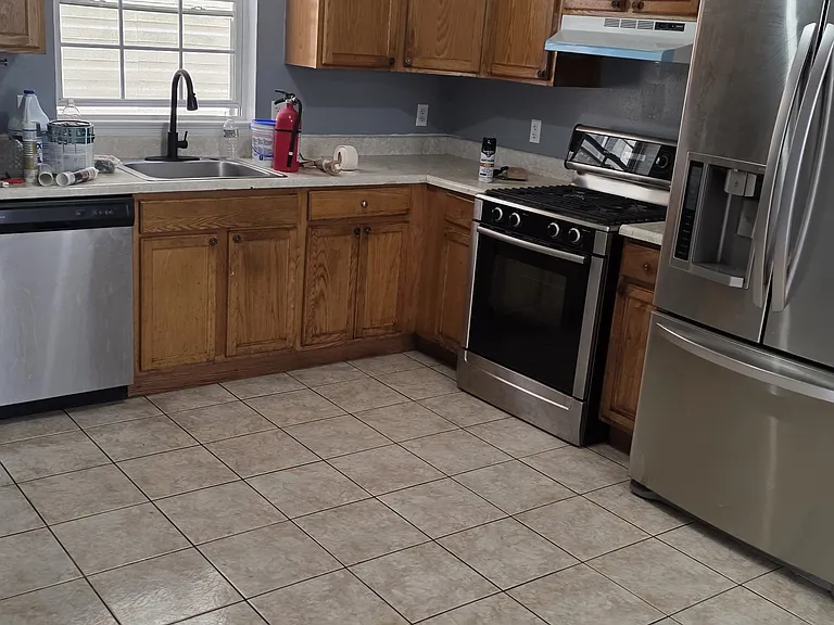 135 Seymour Ave #1 — Photo 8