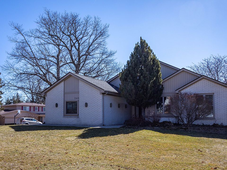 2nd image of 340 Antoinette Dr