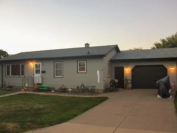 360 Monroe Street, Platteville, WI 53818