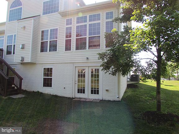 5th image of 16374 Kramer Estate Dr