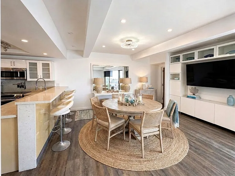 3121 W Coast Hwy #7D — Photo 44
