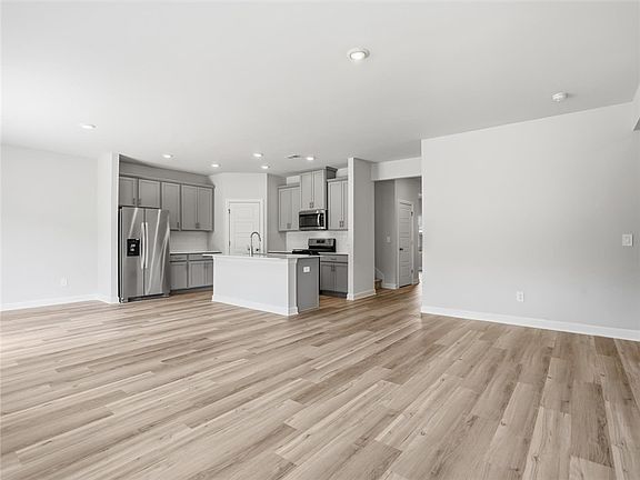 4th image of 1532 Switchback Cir