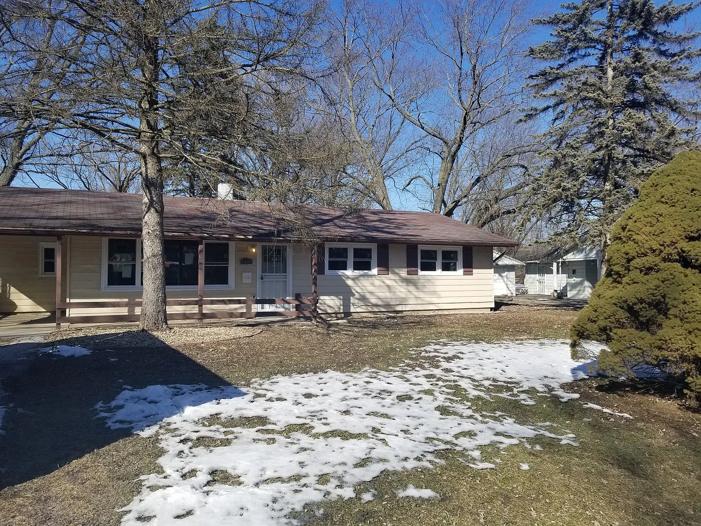 4440 185th Pl photo 1