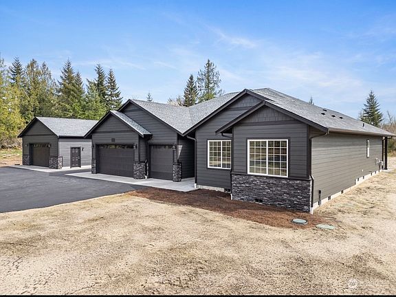 2nd image of 11419 Elks Lookout Ln SE