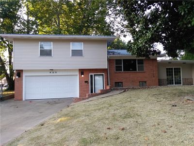 400 Sanders Ave, Springdale, AR, 72764