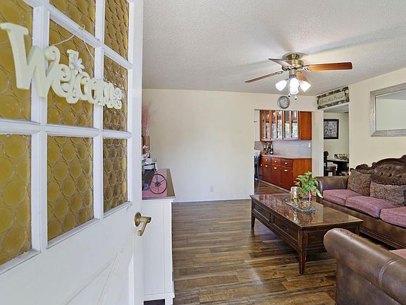 4th image of 9046 San Pasqual Way