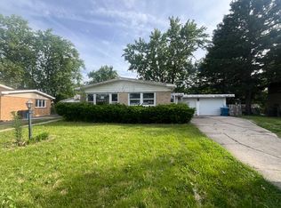 81 E Arquilla Dr E, Chicago Heights, IL 60411