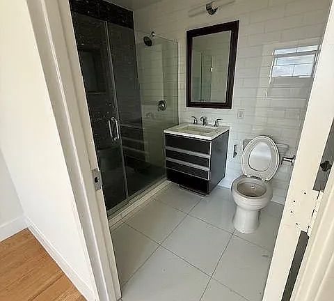 3rd image of 9939 66th Ave APT 601