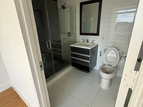 9939 66th Ave APT 307, Rego Park, NY 11374