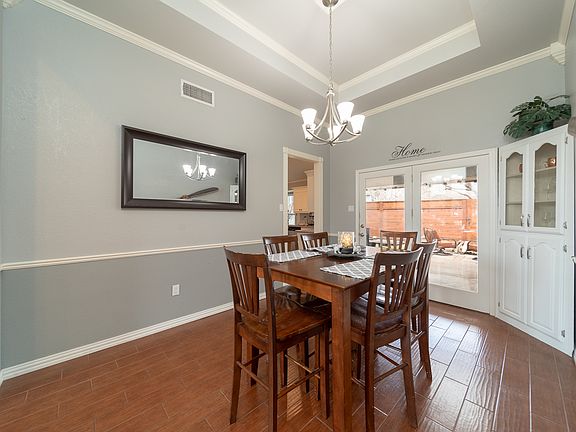 4th image of 612 Shay Marie Ct