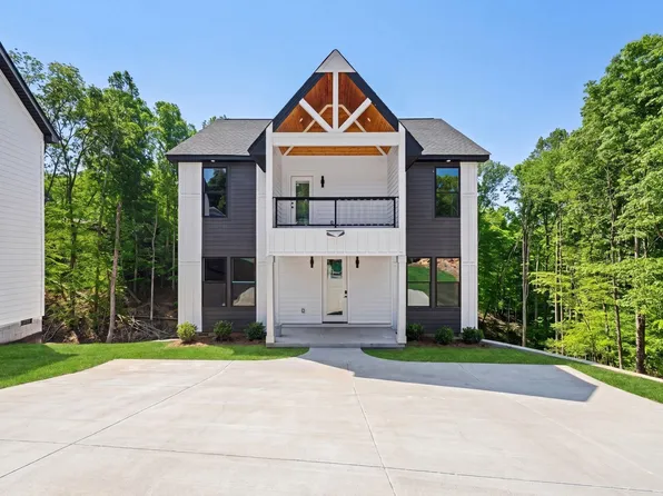 15 Lee Haven Ct, Greenville, SC 29611