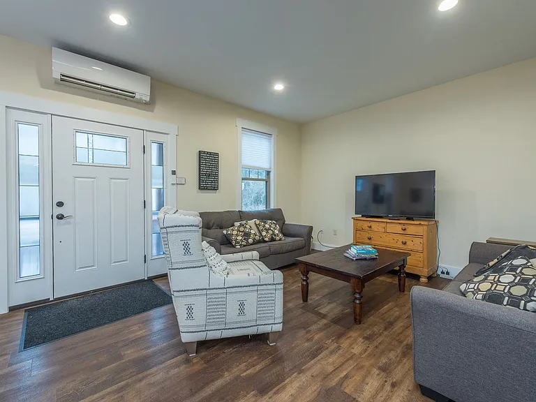 66 Terry Estate Dr — Photo 28